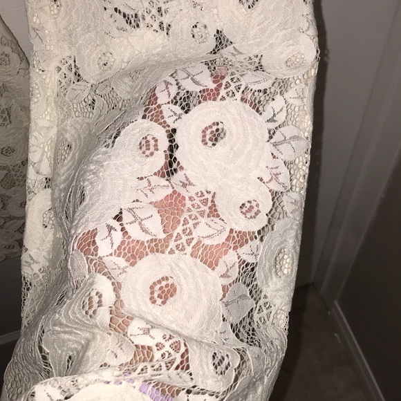 Lace pants - Picture 3 of 4